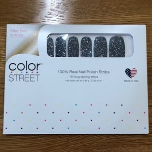 Color street nail strips.  Moon River